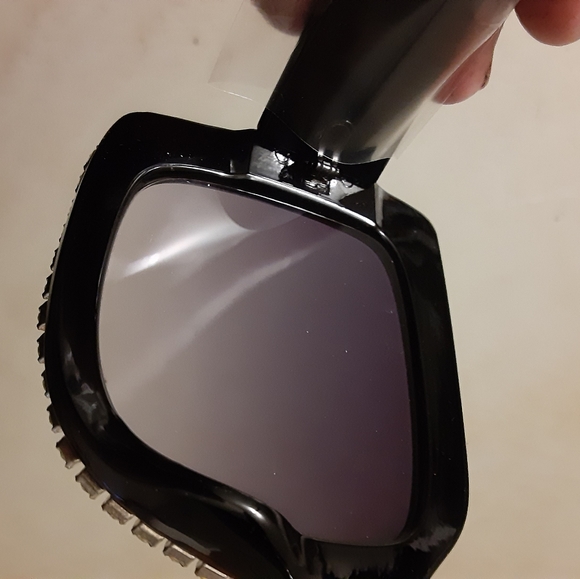 Rhinestone Vintage Oversized Sunglasses - Picture 6 of 7